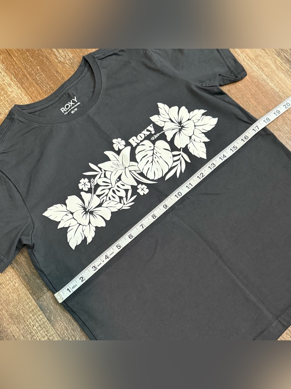 Roxy Black Tee with White Tropical Floral Print - Picture 6 of 6